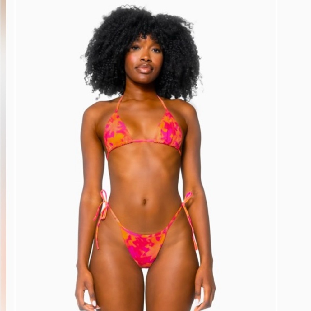 437 Flora Bikini Set